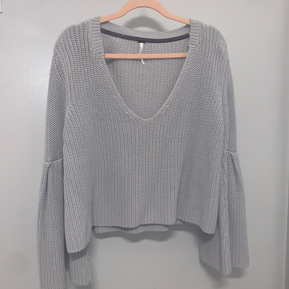 Free people knit sweater. Crop sweater with wide bell sleeves